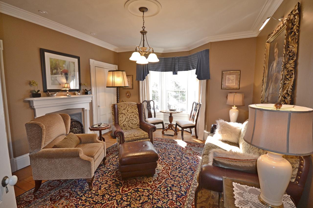 Briarwood Bed & Breakfast Elmsdale Exterior photo